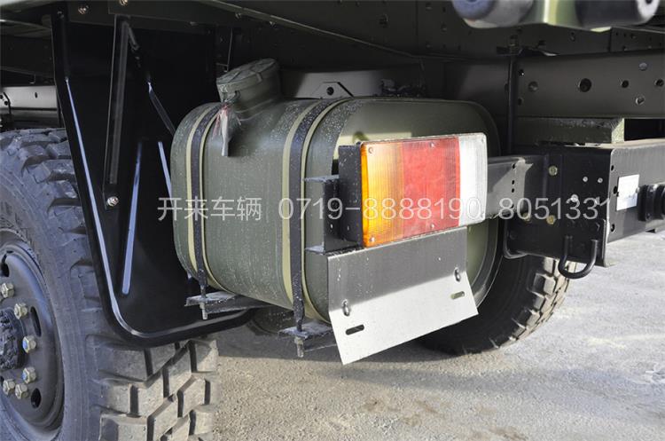 六驱越野卡车底盘eq2102g东风军车6x6全驱底盘