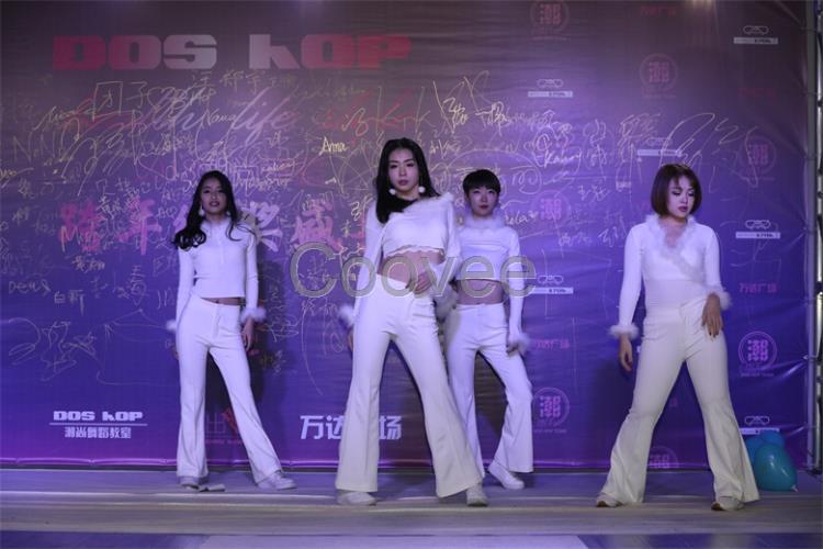 2018年最火的年会舞蹈