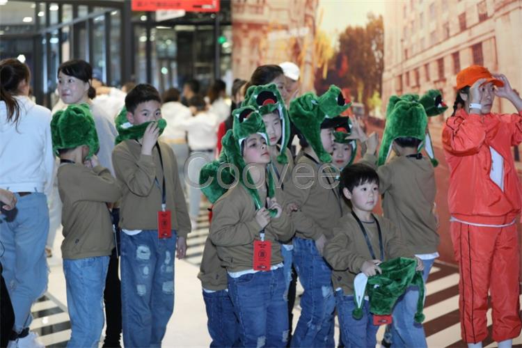 2018年最火的年会舞蹈