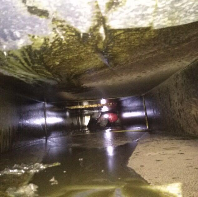 绵阳饭店厨房食堂油烟机清洗 绵阳大型油烟机清洗 清洗油烟管道